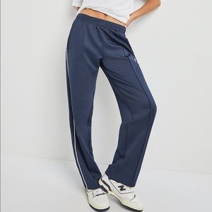 COPY - TNA Derby Pant (Trackpants)